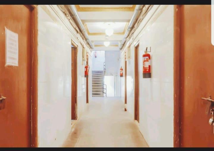 Metro Lodge Hyderabad Eksteriør billede